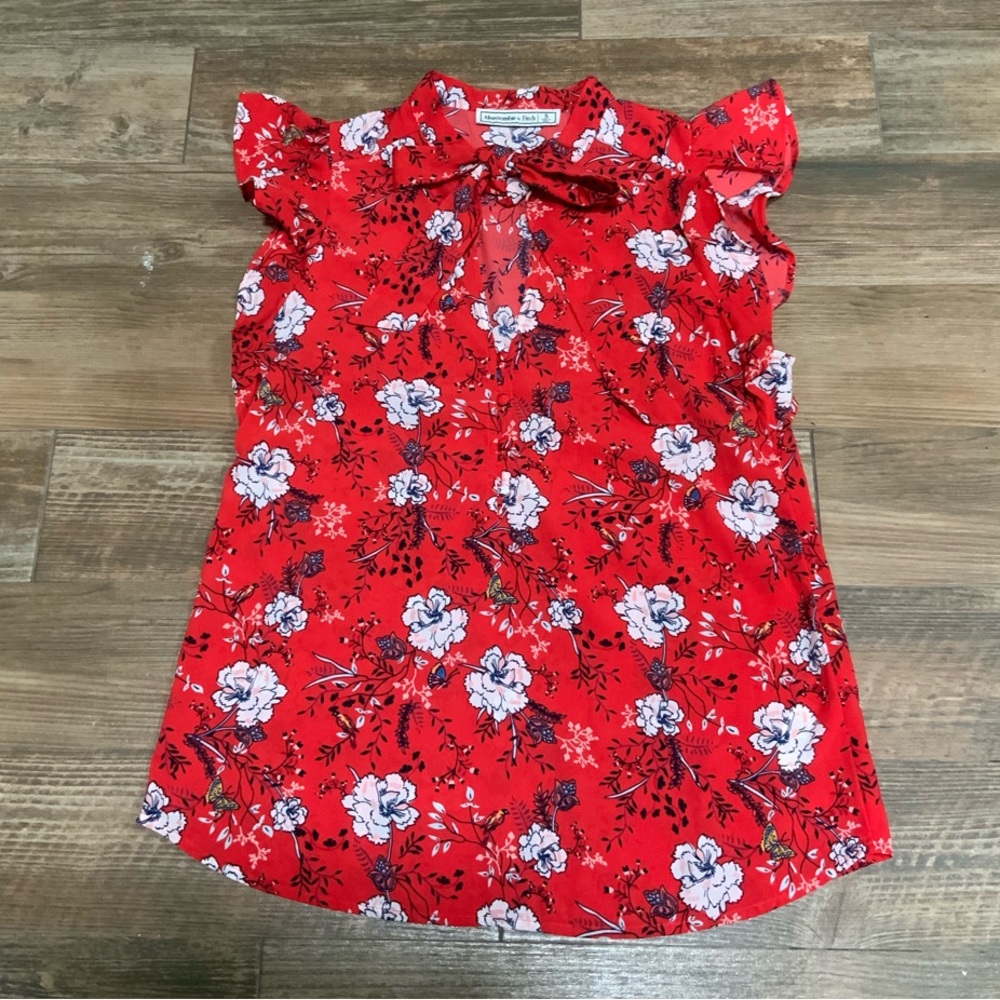 Abercrombie & Fitch Women Small Red Ruffled Flutter Sleeve Blouse bow tie